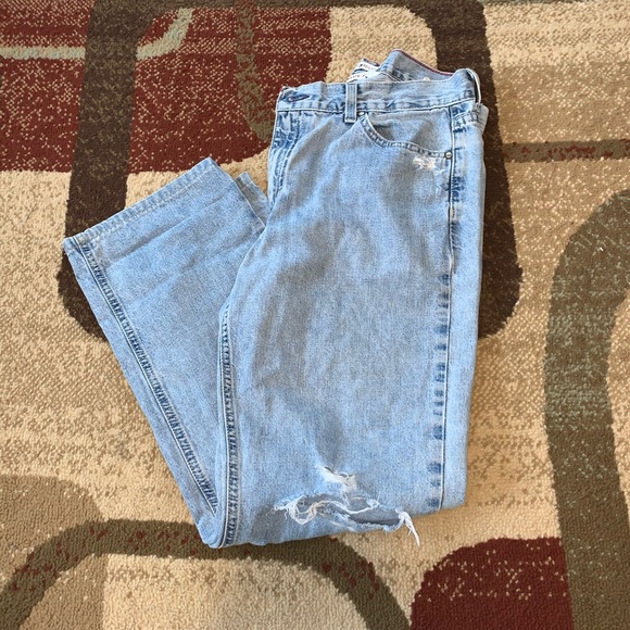 MOVING SALE! Tommy Hilfiger Vintage Jeans - Picture 2 of 6
